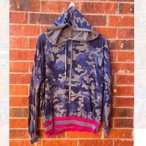 Jamison Womens Medium Blue Camo Camouflage Hoodie Sweatshirt Sweater